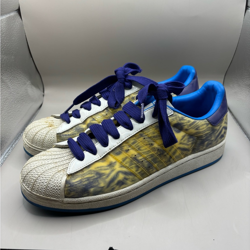Adidas shell toes